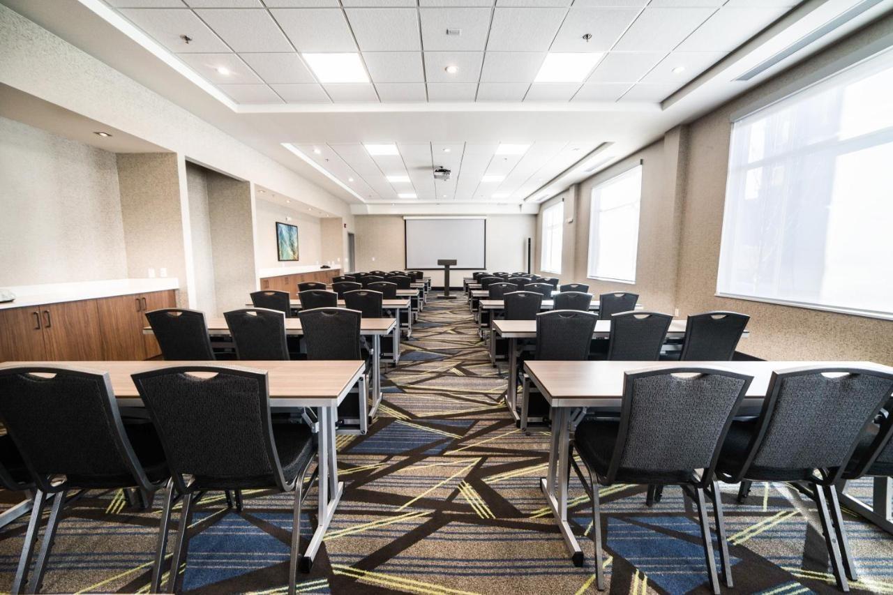 Holiday Inn Express & Suites - West Edmonton-Mall Area By Ihg Kültér fotó